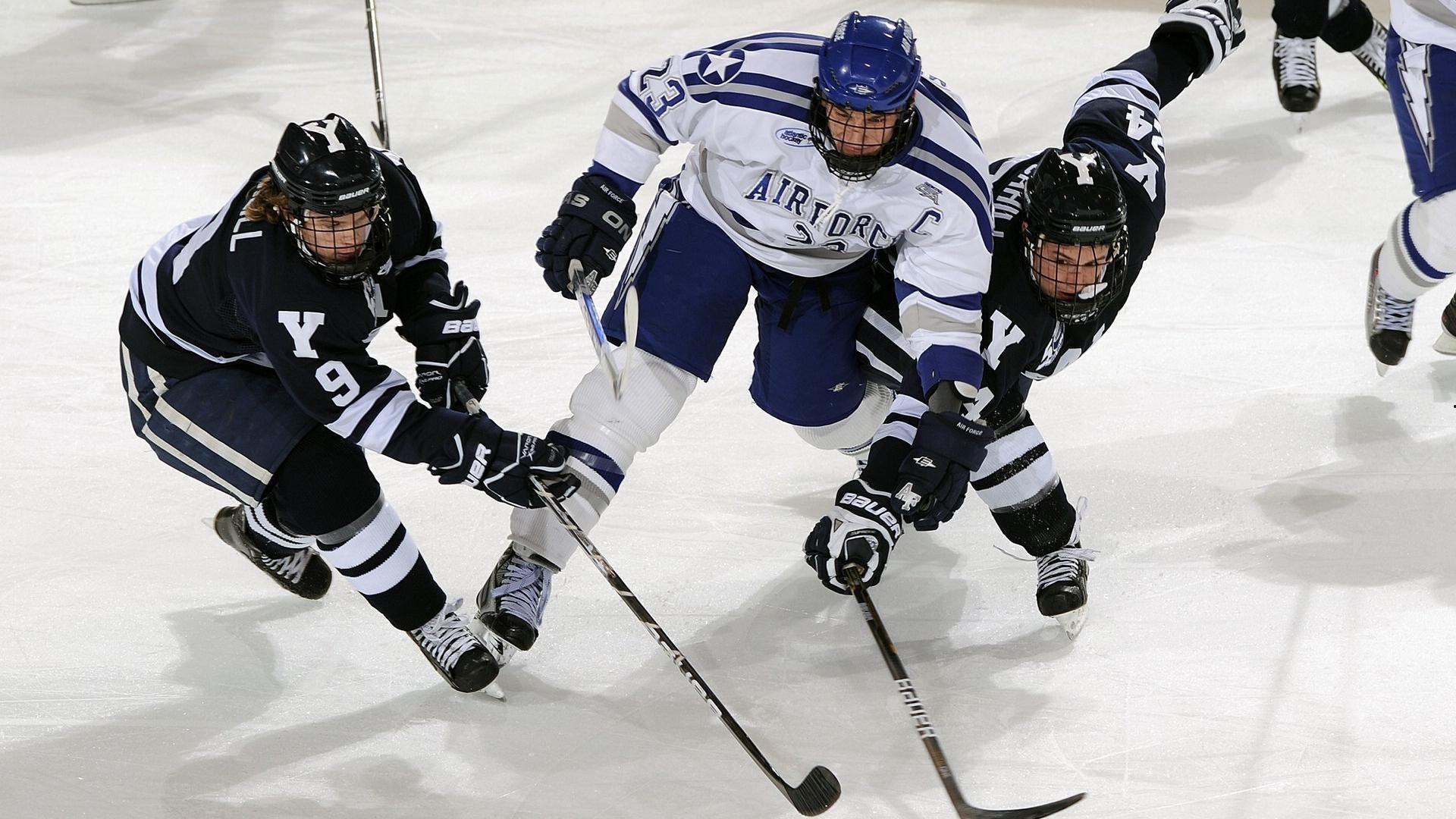 皇家马德里绝杀巴塞罗那，西甲争冠悬念再起_金年会官网